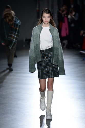 HOLZWEILER FW 18 - 9