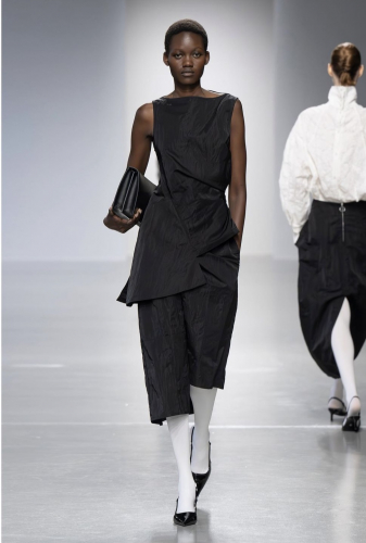 Dawei FW24 - 4