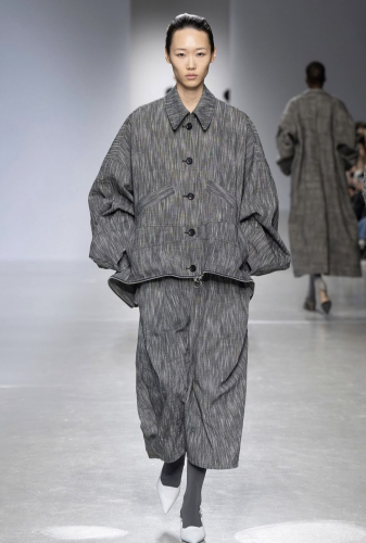 Dawei FW24 - 14